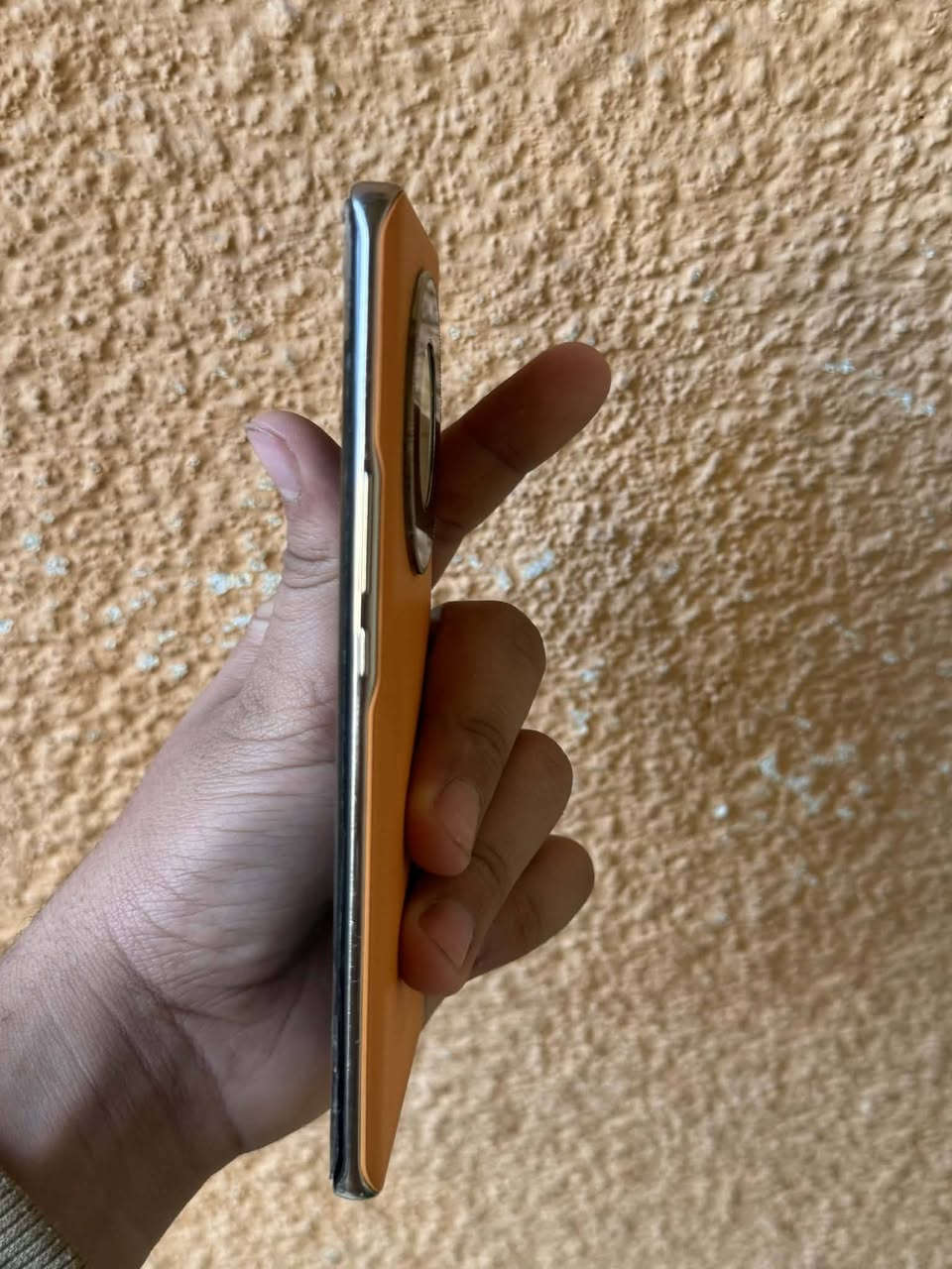 هونر X9b  للبيع جهاز جديد استخدام بيت  ما مبدل بي اي شي بلادي كلش نظيف الجهاز ويا ملحقاته من الشاحنه لاصليه سعره 285وبيه مجال فقط مكان نجف ***********
