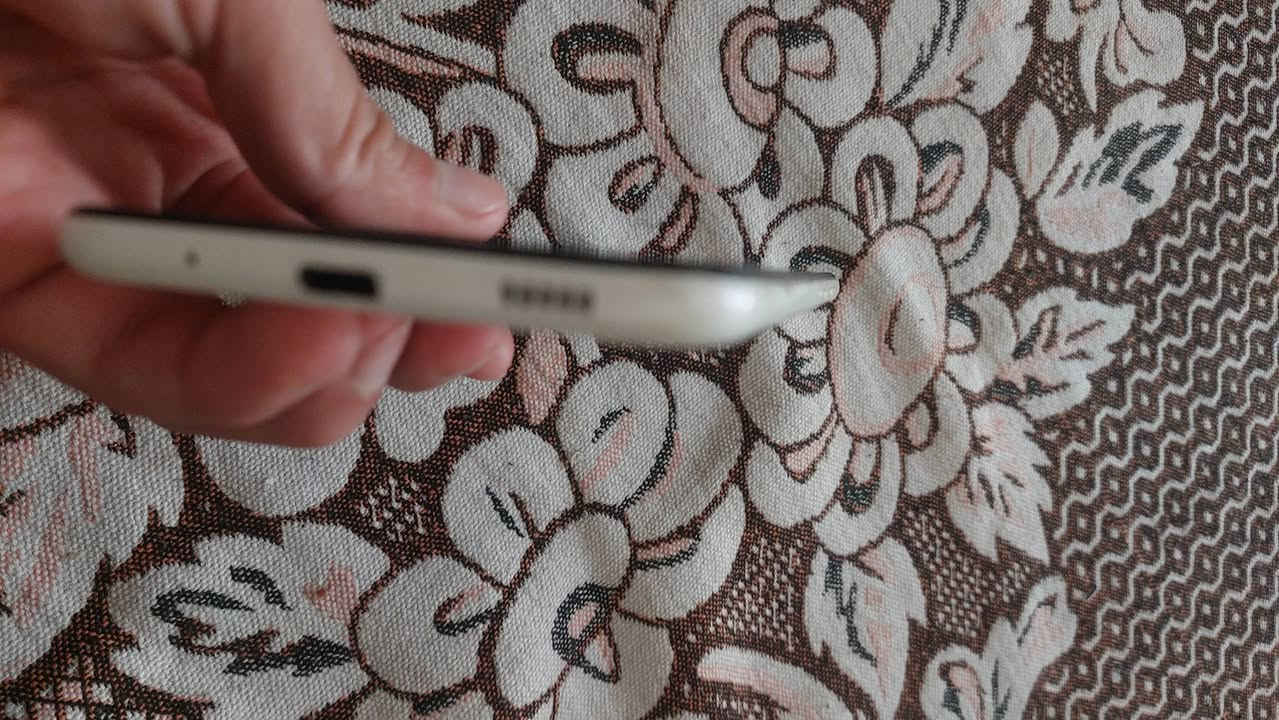 تلفون A11شاشه،مفطوره بس مامثر  ذاكر32 60وبي مجال مكاني بغداد الحريه ماعندي توصيل


**إذا كنت صاحب هذا الإعلان وتريد حذفه لأي سبب، رجاءا أرسل رسالة إلى الدعم الفني**