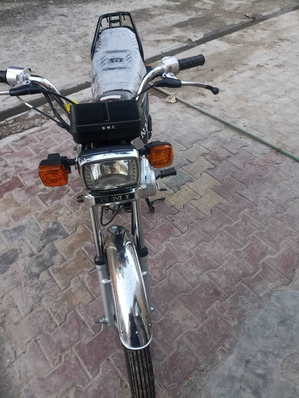 لبيع وشراء ينتصل ناعمه تعمير 25 والشاصي ارشه 16 أصولي درجه مكفول كفاله عامه ***********الخضر
