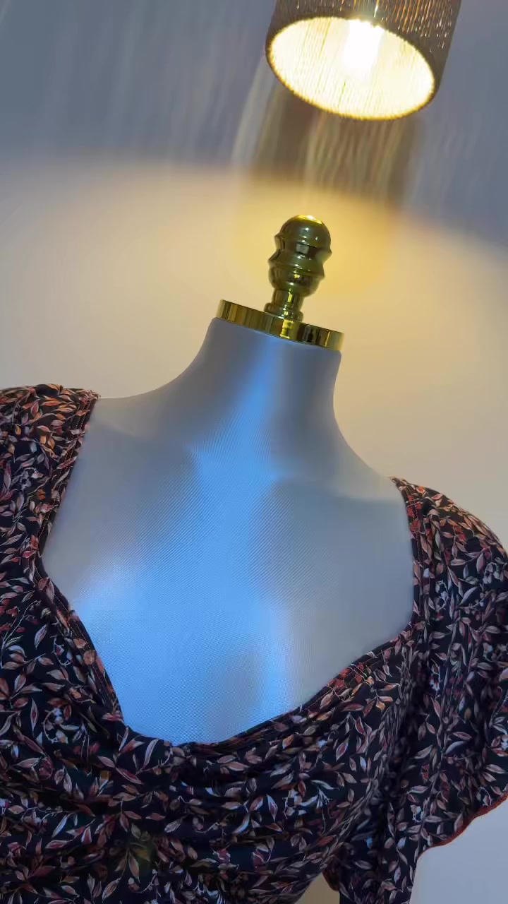 ⁨	موديل جديدمختلف جذرياً، وفخم زبدة تخلي الجسم يتنفس🩷🍭🍬💗
سعرهه 15💗
تلبس من L لحدXXL ، كل القياسات متوفرة!
لا تضيعين الفرصة... الكمية محدودة توصيل سريع لكل المحافظات دزي دايركت  وحجزيها قبل ما تخلص 🤤💗
توصيل 🚚 5
تابعوا الصفحة حتى يصل لكم كل جديدنا وعروضنا 
للطلب يرجى مراسلة الصفحة (***********)
