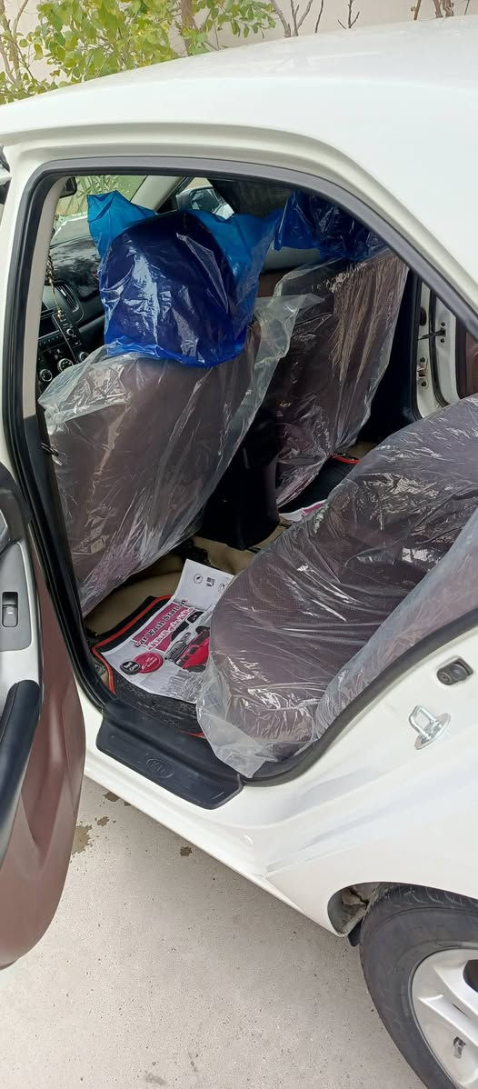 سلام عليكم
كيا سيراتو موديل 2011خليجي سياره رقمها سليمانيه انكليزي بطاقه بانزين بيها سنويه لحد 2029 كير محرك شرط كبس سياره شرط تحويل ثاني يوم تحول سياره كلين مابيها اي ضرر تجي تفحص سياره مابيها اي ضرر سعر 115بيها مجال  عنواني كركوك 
رقم الهاتف ***********
