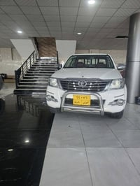 هايلكس • دبل اکسل • توماتيك
