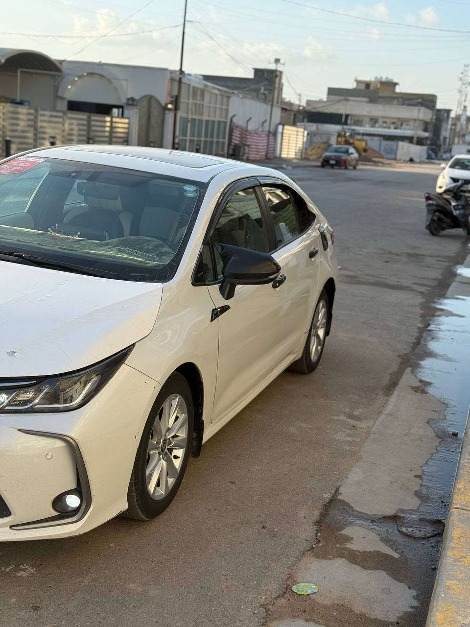 سلام عليكم كورله ساز 2023 كفاله عامه من الصبغ 
سياره خير من الله كلها شرط افحص سونار 
فول مواصفات 
1-فتحه بصمه 
2ـ اشاير بلمري 
3- تبريد قطعتين 
4- لايت ايدي 
5-نضام قياده 2/-1ايكو 2- سبورت رياضي 
6-منفذ كار بلي 
7-مري تحكم شفط 
مكان بغداد الاتصال *********** /***********
