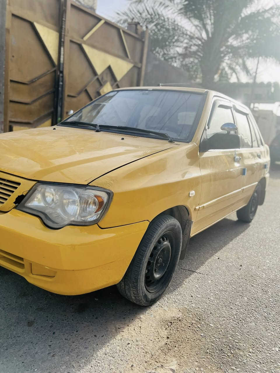 سلام وعليكم للبيع سايبه منغولي رقم بغداد سياره نضيفه وحلوه مثل ماشوفون بلصور مكاني كربلاء رايدها ب 29 وبيها مجال قليل  ***********
