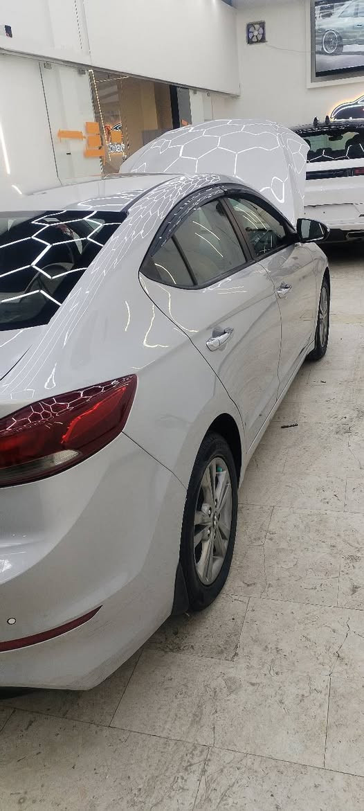 سلام عليكم
النترا خليجي
مكينه 1600
موديل 2016شكل ال 2017
السياره كلشي بيه تمام وكلشي ابلادي الله شاهد
السياره ماشيه 122الف
محرك كير كله كفاله
تخم تيار جديد
باتري جديد
المواصفاته
اشاير بالمري حساسات كامره اماميه وخلفيه
شادله منظومه زنون درجه اولى
السياره بيه الجاملغ الامامي جهه السياق بارد والجاملغ الخلفي بارد جهه السايق قطره صبغ مابيه 
السعر 120
مكان السياره كربلاء
للستفسار ***********
