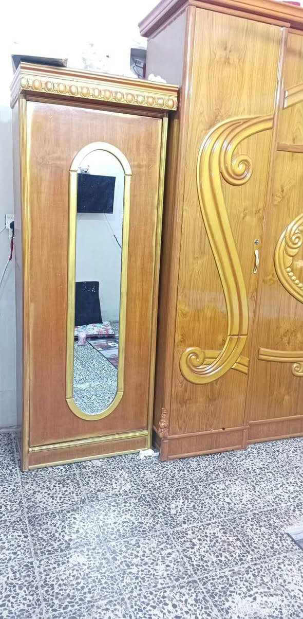 غرفه نجاره صاج السعر 450 محتاج ليريده يحجزه محتاج حيل لنجف الحولي *********** وتساب
