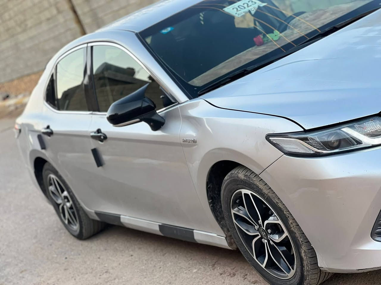 بسم الله
السلام عليكم 
كامري للبيع تكسي دبي هايبرد موديل 2020 ومحدثه 2023
ضرر جاملغ خلفي صبغ عاااااام  
رقم بغداد  تحويل مباشر 
محرك 2500 كفاله لا نقص ولا تبخير 
كير كفاله 
بطاريات كفاله 
تدفئه 
تبريد قطعتين 
تخم تاير 
ويل كب 17 
بصمه تشغيل 
بصمه أبواب 
اشاير بالمري 
السياره ماناقصها كلشي 
ترايك وين ميعجبك 
السياره عارضها ب 145وبيه مجال شويه 
#العنوان_الحويجه
للاستفسار ***********
