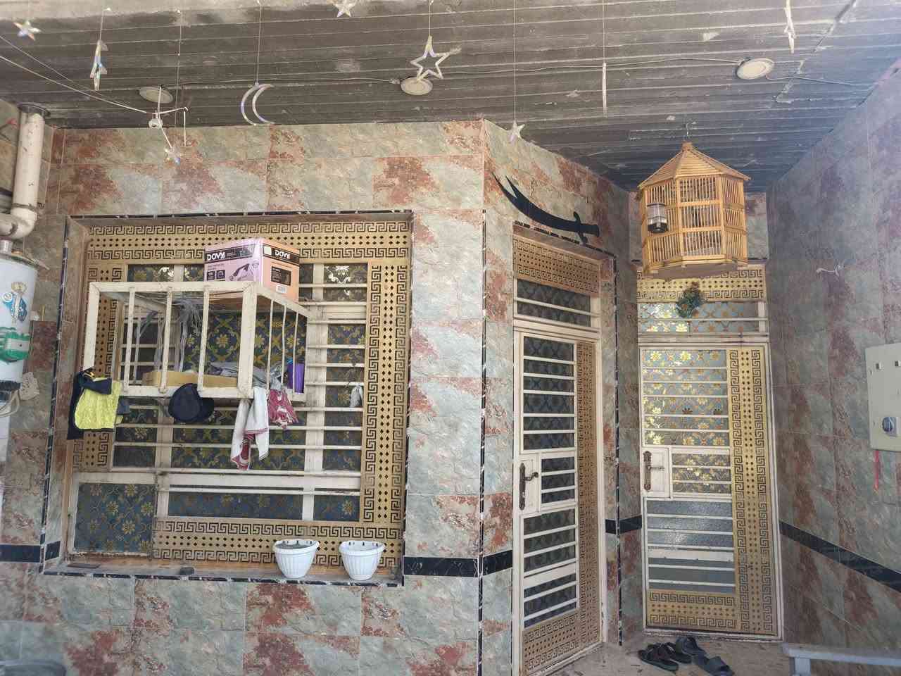 الدار للبيع
منطقه العبيدي حي السفير
البيت جاهز من كلشي
3غرف نوم 3خدمات حمام والتواليت
مساحه 125 
طابقين 
ماء مجاري تبيلط
طابو زراعي
بناء حديث
الاستفسار الاتصال على الرقم ‏‪***********‬‏
مامتواجد عل فيس مكلف بلنشر
