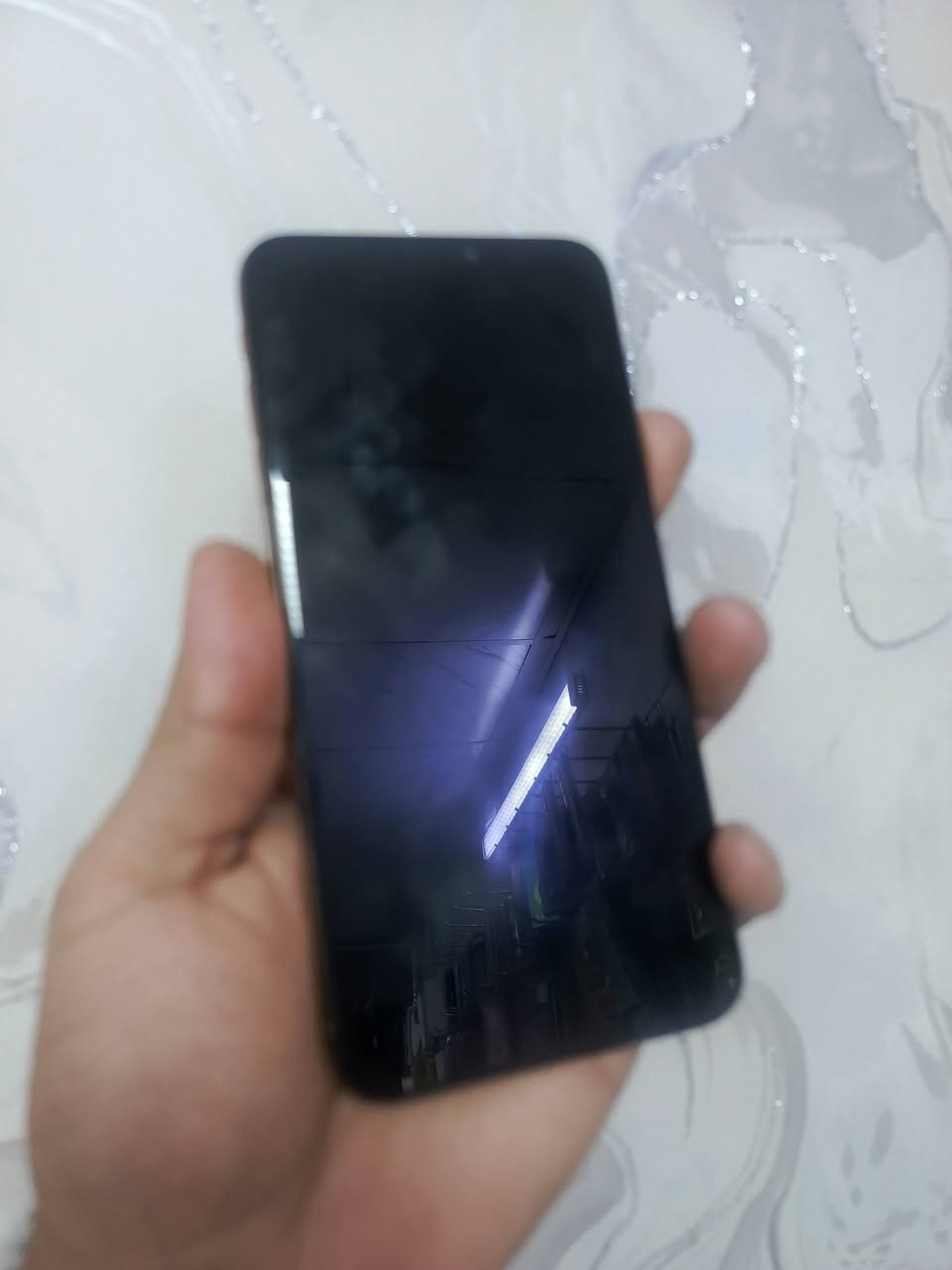 السلام عليكم ايفون اكس اس ماكس ذاكرة 64 مبدل فقط بطارية نسبة مالتهة 100% جهازك كلة شغال فقط فيس ايدي واكف بسبب طيحة سعر 145 وبي مجال بسيط مكاني زعفرانية توصيل متوفر


**إذا كنت صاحب هذا الإعلان وتريد حذفه لأي سبب، رجاءا أرسل رسالة إلى الدعم الفني**