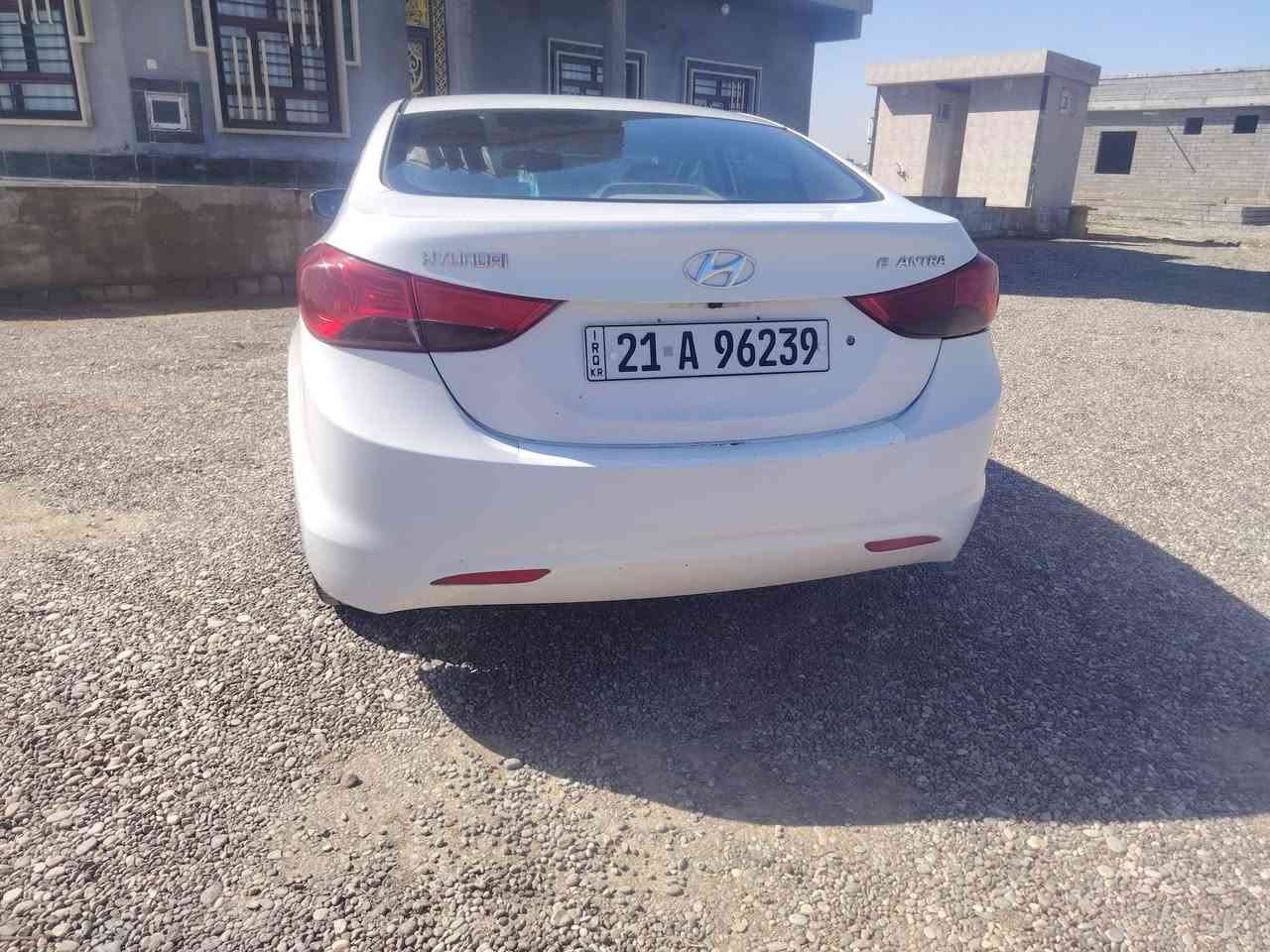 الانترا خليجي ٢٠١١ قطعة واحده بخ محرك ١٨  سيارة بسمي شرط التحويل
***********
