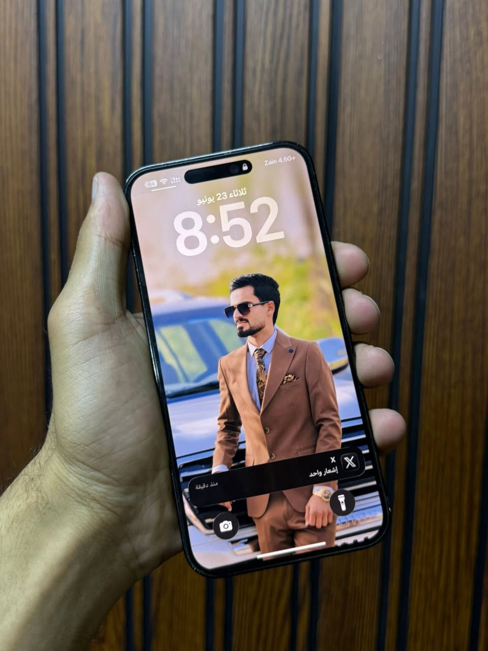 السلام عليكم ايفون 14pro max مراوس ب s24 ultra
ايفون 14 برو ماكس 
ذ 265 
بطاريه 84 
الجهاز شرق اوسط مكفول من كلشي 
المكان المحموديه 
***********
***********
