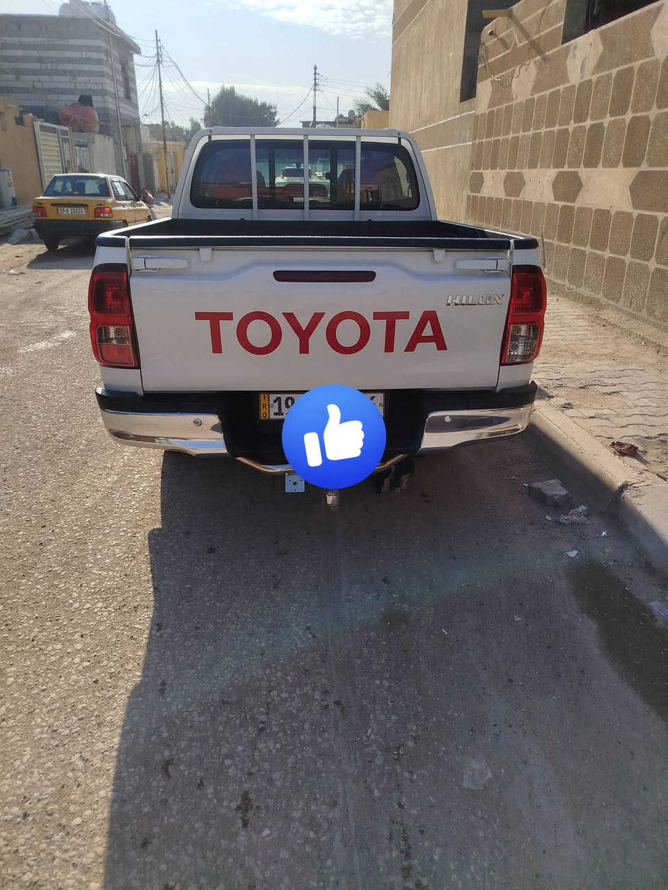 سلام عليكم 
البيع بيكم هايلوكس ناصي 
موديل 2024 
ماشيه 54 
كفاله عامه 
رقم كربلاء نكليزي 
مواصفات كير عادي بنيد جكات كلوب بالبنيد شاشه حساسات 
السعر 248 وبيه مجال بسيط مكاني كربلاء هاذه رقمي 
***********
***********
