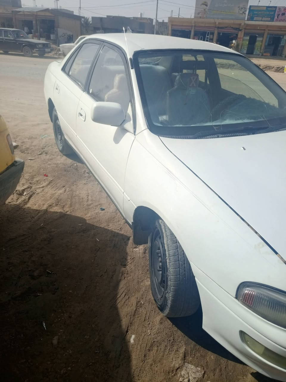 السلام عليكم سياره للبيع كارينا موديل 94 سياره مقفوله كفاله ***********
