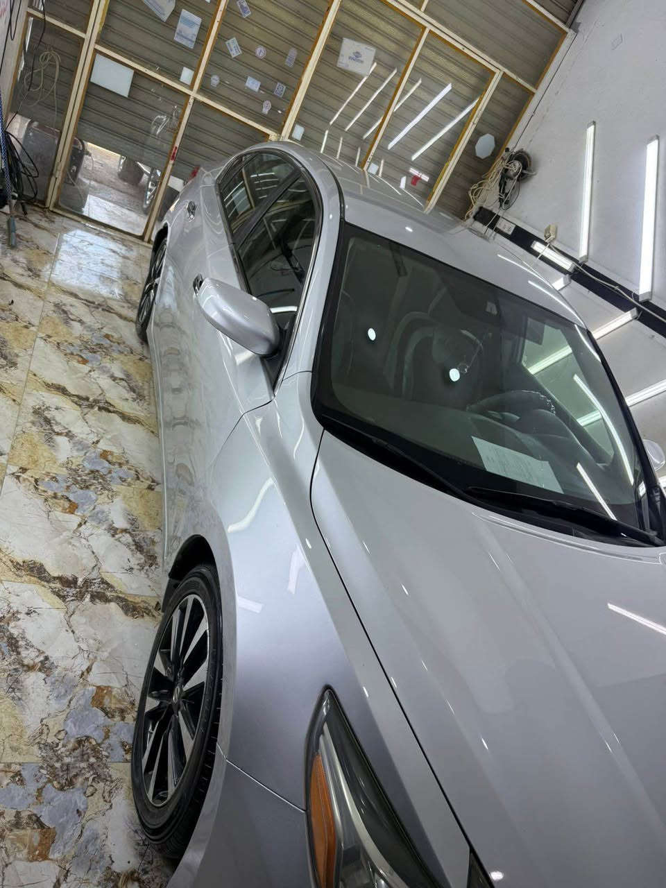 � للبيع سيارة — [نيسان التيما ]
• الموديل: [2018]
• المواصفات: [فول ما عدا الفتحه]
• المحرك: [2500] — بنزين
• العداد: [136] ml

✨ مميزات إضافية:

 • [كاميرا خلفية / شاشة / بلوتوث / مثبت سرعة /بصمه ابواب / بصمة تشغيل  / حساسات…]

السونار  مرفق بالصور 

📍 الموقع: [حله -حي الامام ]
💰 السعر المطلوب: [110 $]
📞 للتواصل: [*********** حلة, بابل
