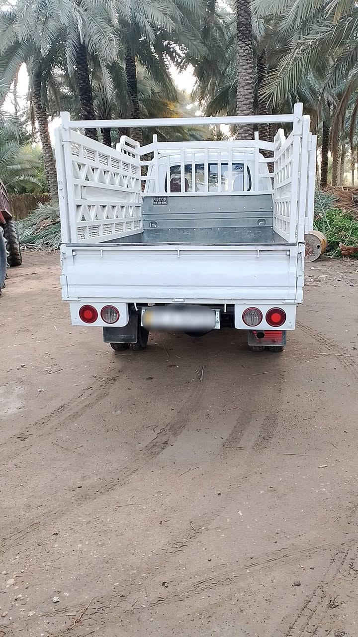 السلام عليكم كيا حمل للبيع موديل 2008 السياره مصبوغه عام مكينه 3000 ستاركس و تخم تاير جديد ودوشمه جديده والسعر 85 وبيه مجال العنوان كربلاء المقدسة  للاستفسار***********
