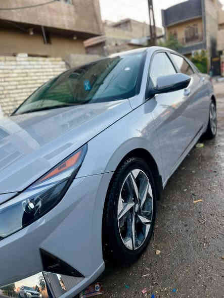 السلام عليكم النترا 2023 وارد كندي لون اسمنتي فاتح المميز السياره فول مواصفات شاشة متصلة ديجتال سايد بريك دكمة داخل ابيض ثلجي السياره ماشيه 31mi محرك 2000دوش كشنات جلد وتدفئة هواي بيه مواصفات بعد بيه قطعتين تبديل جاملغ يمنة وبنيد مكان حي اور 
 ***********
