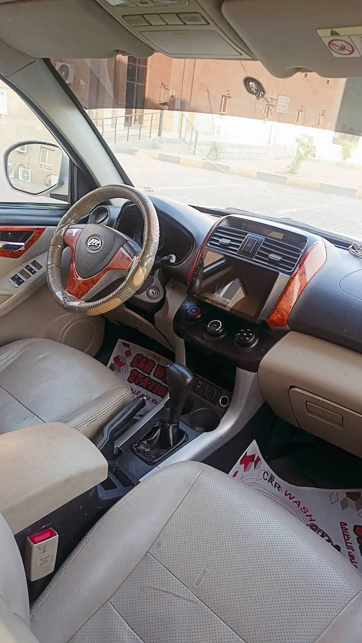 السلام عليكم
للبيع موديل 2015
مكينه وكير وتبريد كفاله 
تدفئه +تبريد 
رقم انكليزي بصره مداور ثاني يوم
شاشه + كامرة 
مصبوغه حزام آذر جراد
مكانها البصره
سعرها 65 وبيها مجال  ***********
تداور بكل مكان 
هزة جديدة
