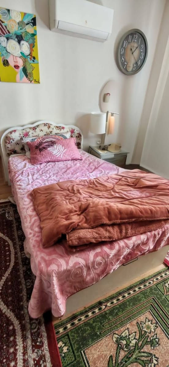 السلام عليكم ، من رخصة الادمن يتوفر للبيع مكتبة خشب صاج نظيف اي ضرر مابيهه شغل نجار وتنفع تكون بوفية او معرض بنفس الوقت بسعر 150 الف و كذلك يوجد سرير تركي مع مخزن للبيع نظيف جدا بسعر 150 الف للجادين فقط يرجى التواصل


**إذا كنت صاحب هذا الإعلان وتريد حذفه لأي سبب، رجاءا أرسل رسالة إلى الدعم الفني**