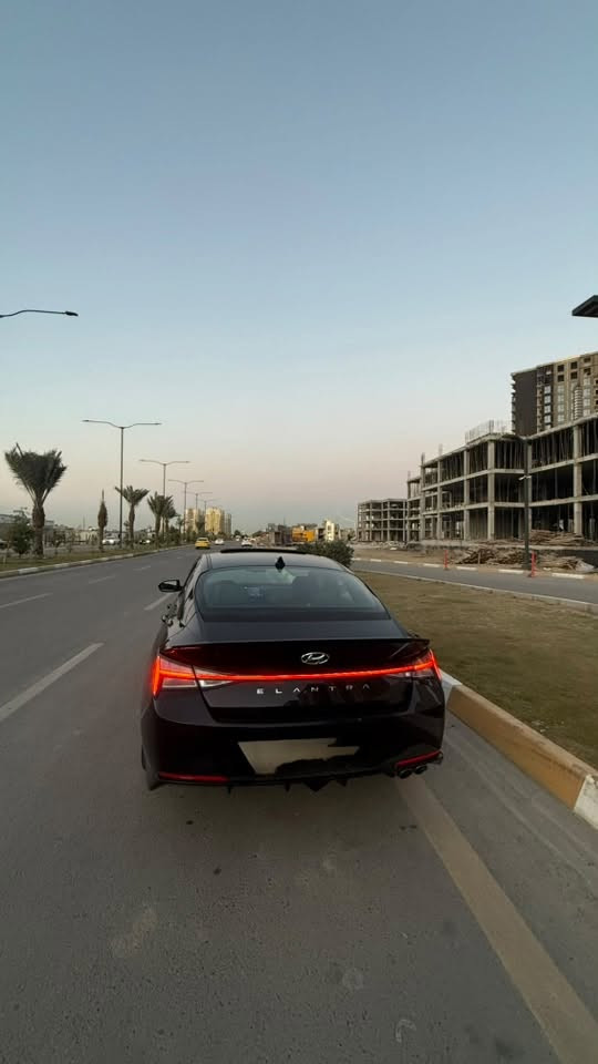 ‏HYUNDAI Elantra N Line 1.6 TURBO
🔹 الموديل: 2022
🔹 الممشى: 45 الف ميل
🔹 اللون: أسود
🔹 القير: أوتوماتيك( دبل كلج)

✔️ السيارة بحالة ممتازة
✔️ مكينة وقير وشاصي بحالة جيدة
✔️ شاشة + كاميرا خلفية + حساسات
✔️ فتحه سقف
✔️ رادار امامي 
✔️ رادار جانبي
✔️ رادار خلفي
✔️ تنبيه الخروج من المسار
✔️توقف ذاتي
✔️قياده ذاتيه
✔️تحديد مسار
✔️ 3 مودات قياده(سمارت .نورمال. سبورت)
✔️كشنات مختمات N
✔️شحن لاسلكي
✔️تحكم ستيرن جهتين
✔️ شفتات ستيرن 
❌السياره حادثها جاملغ وبنيد بدون ايرباك بدون اي دواخل
💰  السعر 154$قابل للتفاوض البسيط
📍 الموقع: بغداد
📞 الاتصال: ***********
