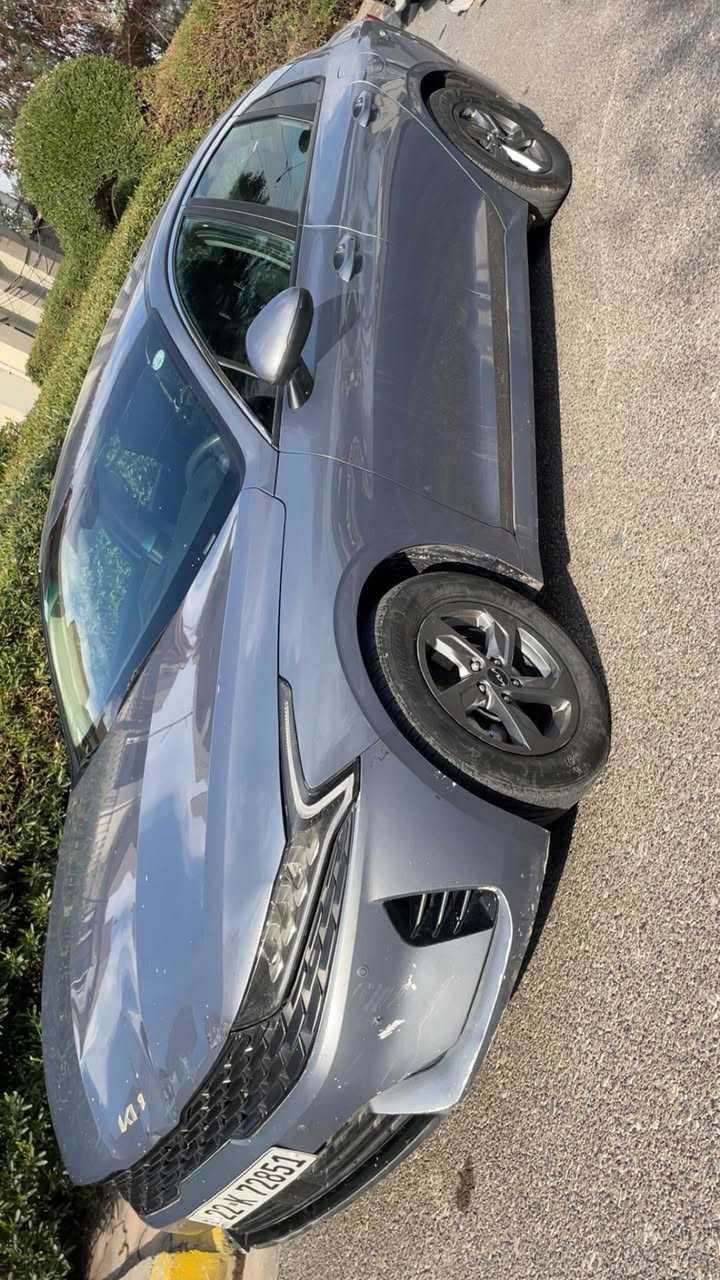 السلام عليكم kia k5 مديل 2022
حادث امريكا جاملغ وبنيد بدون دواخل
ايرباك فقط ستيرن 
محرك 1600 تيربو 
 بيها ضربة بلبنيد حالياً ممصلحه
مواصفات المري بيها نقاط عمياء
وتحديد مسار وقيادة ذاتية واوتو هولد وتوقف ذاتي لايت عدسة   
سعرها 173 بيها مجال بسيط 
مكاني اربيل الأسكان 
للأستفسار ***********
