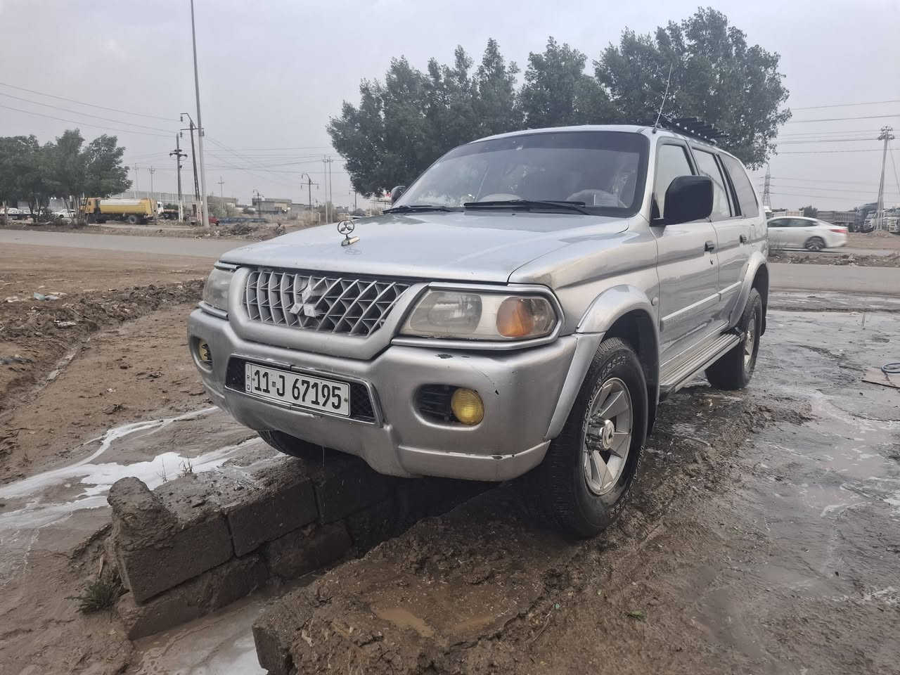 مسيوبوشي ٢٠٠٦ كير ومحرك كفاله وتبريد صدر أمامي وخلفي جديد بيهه شلعه اشك الكاع السعر ٨٧ *********** مكانها واسط عزيزيه
