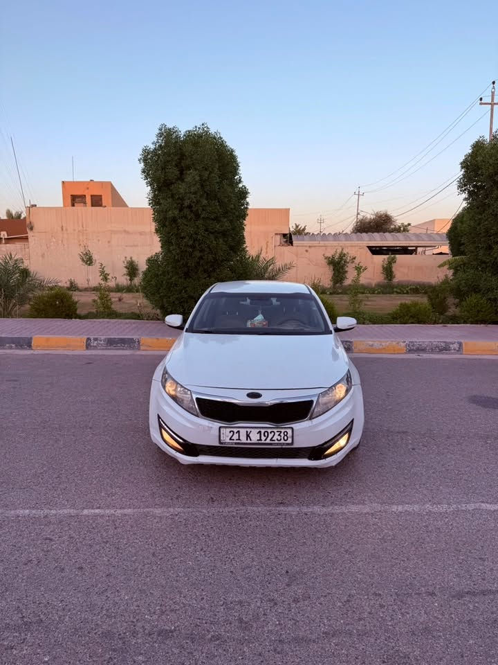 رقم سليمانيه دولي سنويه وهزه جديده اوبتيما موديل 2014 خليجي ✅️
ثاني يوم إذا تحب نطلع نبصم نحول بأسمك
مكينه2400 دوش بلادي ممفتوح
جرس 120 يدك✅️

تخم تاير جديد الاصلي✅️
حداديه 100/100 صدر امامي وخلفي كله جديد شركه✅️
تبريد قطعتين ✅️
سياره فول مواصفات عدا الفتحه ✅️
كفاله من الضربه والتبديل والفتح فقط رش كلير قطعتين جاملغ امامي والباب خلق السائق
شرط الك الفحص والسونار وين ما تحب 
لد نهاري
شاشه
كامره✅️
حساسات خلفيه✅️
تحكم ستيرن✅️
شفتات ستيرن✅️
اشاير بلمري 
مري شفط✅️
مكان سياره الحبانيه قرب الفلوجه✅️
رقم الاتصال ***********
#السعر 128 وبيها مجال
