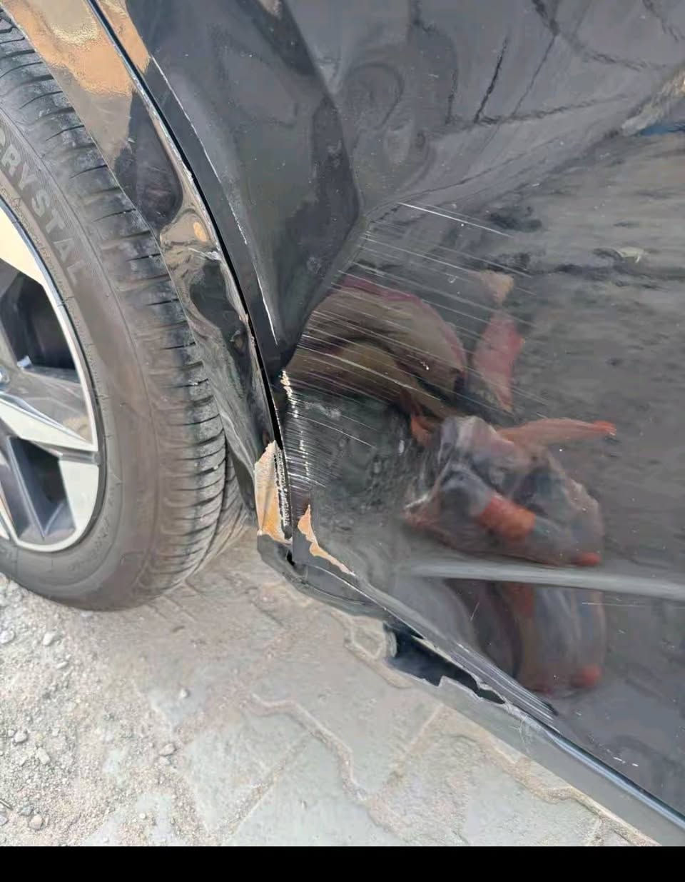 السلام عليكم  سياره للبيع صول موديل 2022 كفاله من ضربة وحادثه بس تاير ودعاميه فقط ويلات جدد كتلوكات وياها السعر  135 وبيها مجال لطيبين وال سياره فحص موقت ورجع وكرر السياره كفاله كفاله وال رقم *********** والسياره بيها خدش صغير موقعه البصره ام قصر
