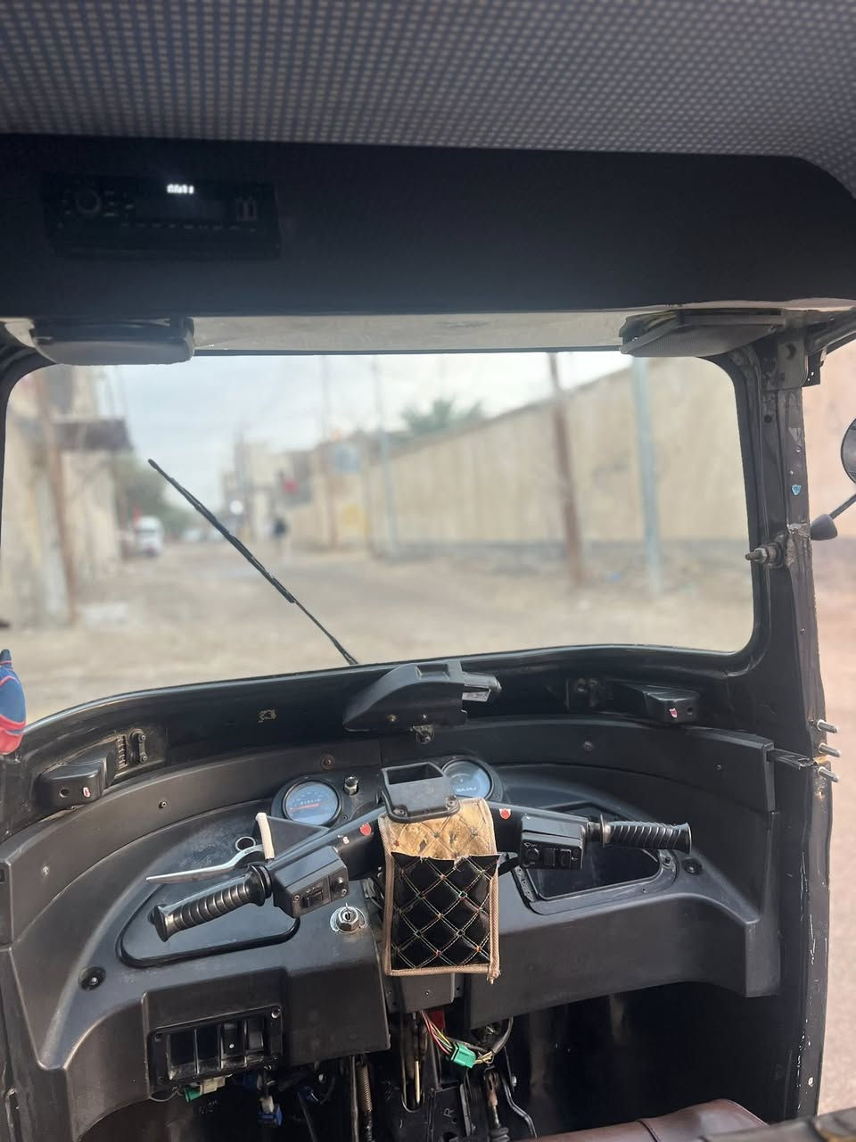 السلام عليكم تكتك موديل2020 بشهر ال 12 تكتك نضيفه وكلشي ما ناقصه بدي كفاله مكينه مفتوحه بس لا تنقيص ولا تبخير تكتك خير من الله تاخذه كبل للشارع كلشي ما ناقصه السعره 5500 وبيه مجال الشراي يراسلني خاص على الواتساب ***********
