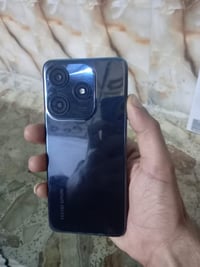 ايفون ٧ بلاس • ١٢٨ • تكنو سبارك ١٠