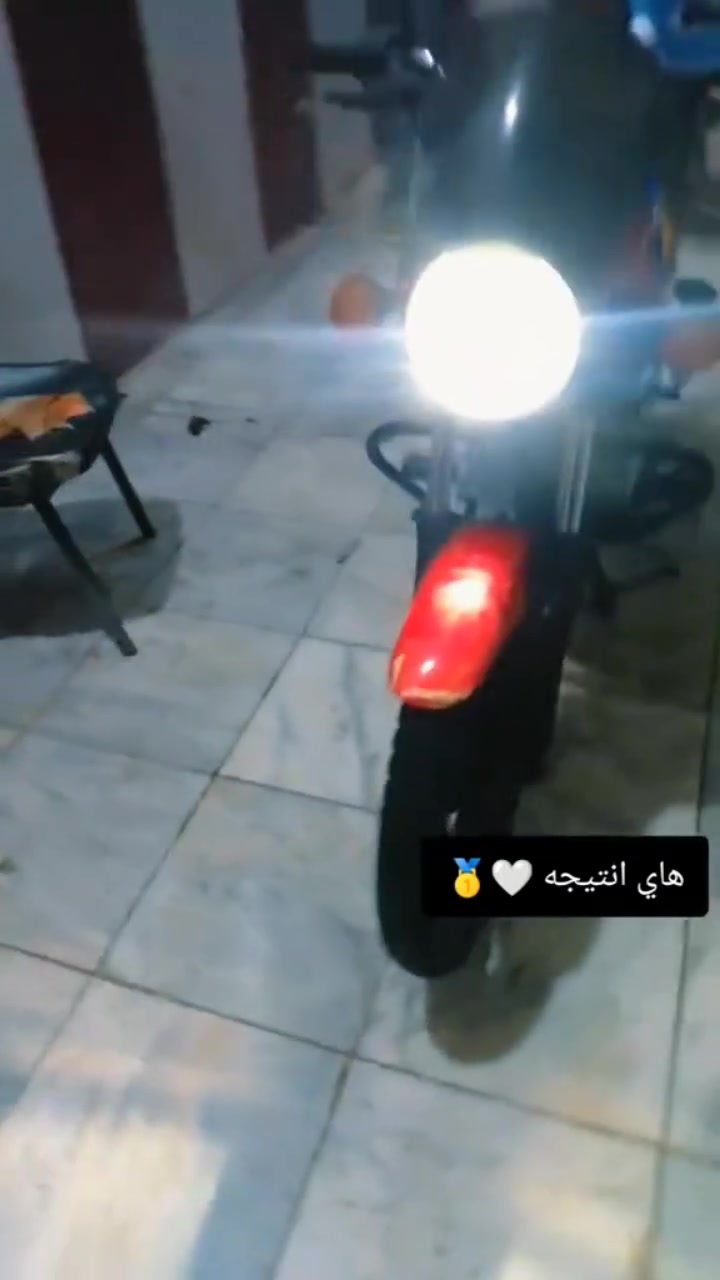سلام عليكم دراجه بوكسر للبيع النظافه مثل ما موضحه بلصورة رقم بسمي
العنوان ناصريه المركز 
***********
