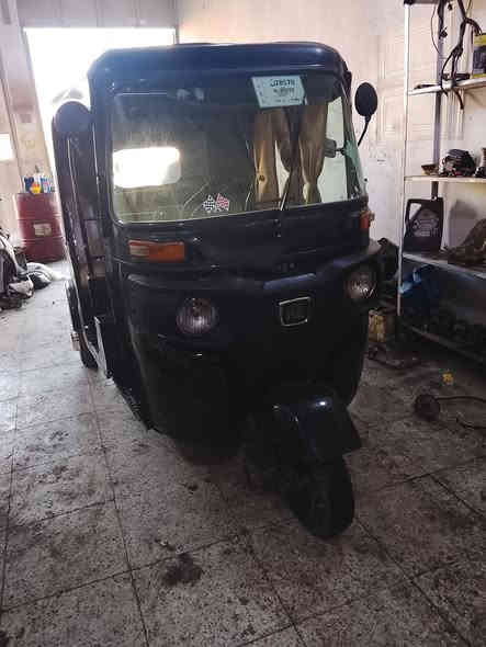 سلام عليكم تكتك موديل 19شهر العاشر يووم 30جادر جديد مسجل شاشه تخم تاير جديد دوشمه جديده بيهه لغد معمر فقط رقمي***********مامتواجد فيس اتصل
