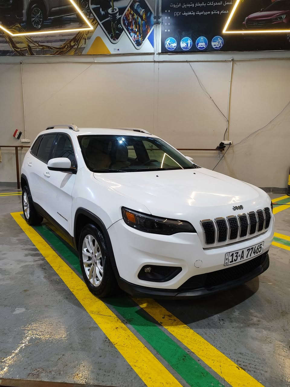 جيب بزون شيروكي موديل 19 بسمي مكينه 4 وارد امريكي سعر 130 //  ***********
