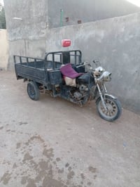 ستوته للبيع رقم ابيض ستوته نضيفه شغاله مديل 11 رقمه نجف شاصي نضيف تاير...