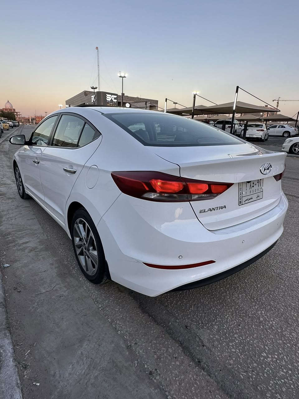 السلام عليكم
هونداي النترا 2019 خليجيه سوبر مكينه ٢٠٠٠ كفاله عامه ماعدا كارت بسيط بالجاملغ اليسار الامامي مواصفات السوبر معروفه فتحه لد امامي خلفي ويل كب داخل صاج كشنات جلد مري شفط شاشه وكامرا السعر ١٥٩ وبيها مجال بسيط     
للاستفسار ***********
