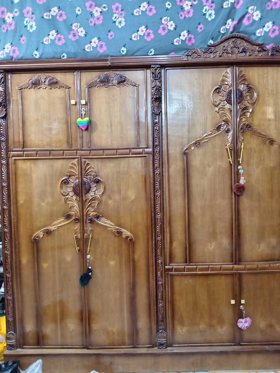 السلام اعليكم هاي الغرفه للبيع استخدام اقل م̷ـــِْن شهر لغرض السفر العنوان الديوانيه للاستفسار خاص او عل هاذه الرقم ***********
