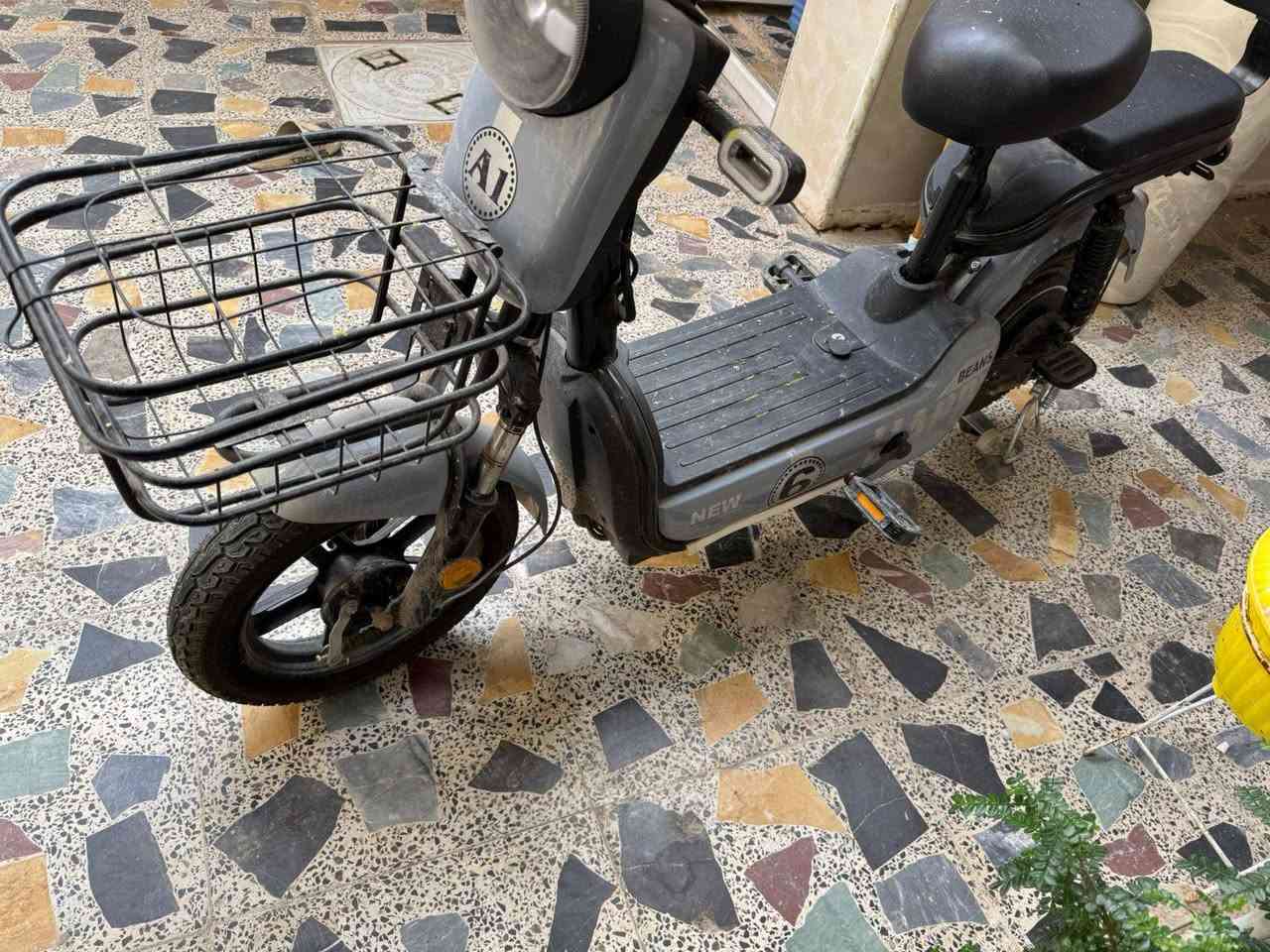 السلام عليكم دراجة شحن للبيع
سرعتها 60
بعدها جديدة 
السعر 250 
مكانها بغداد***********
