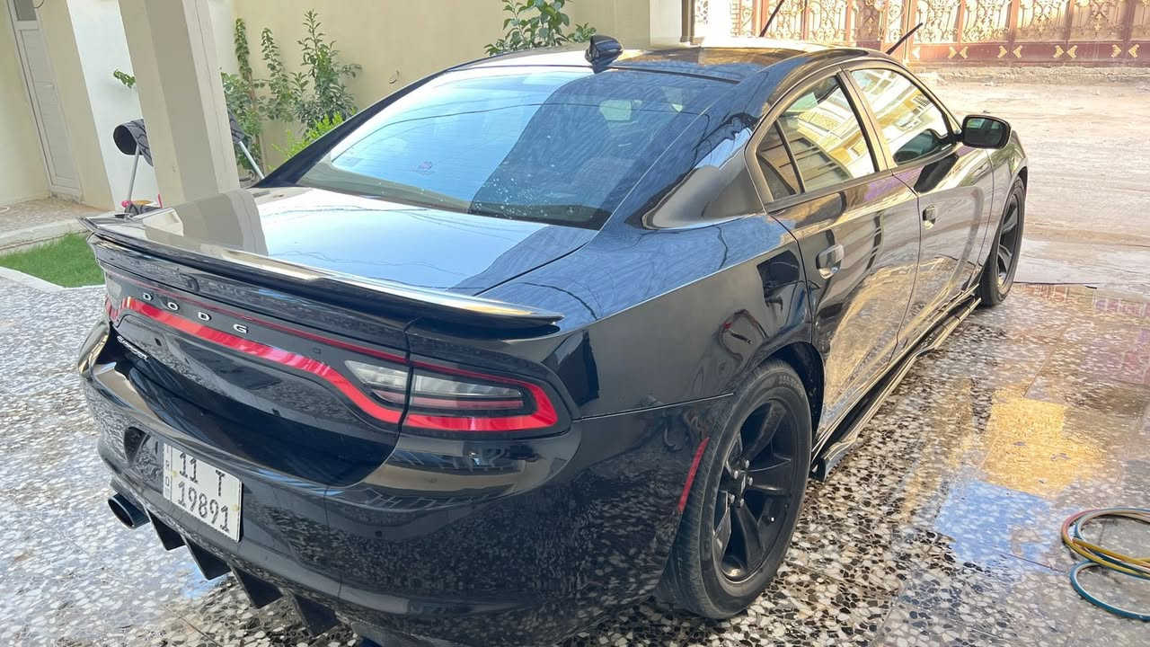 جارجر 2016 sxt
مواصفات 
شاشه كبيرة 
تشغيل عن بعد
كاميرا خلفيه 
كشنات تدفئه 
ويل ١٨
عليها سيرفس كامل منضومه بانزين
السعر 180قابل للتفاوض
مكان السياره بغداد سريع الدورة 

0771 190 2544
