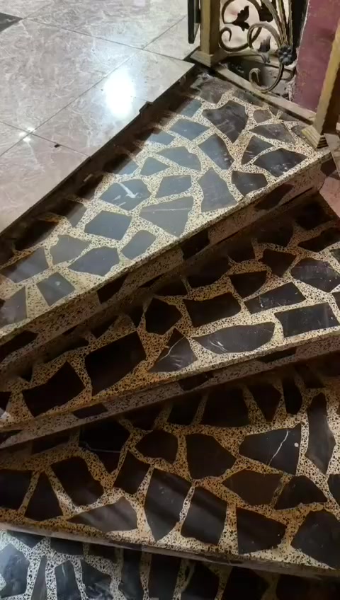 السلام عليكم 
مشتمل اليجار 
حي المهندسين 
بضهر جاسم ابو تريلات 
ستقبال جوه وفوك 3 غرف وصاله ومطبخ وصحيات 
500 قفل وجور الماي والكهرباء ع المستأجر


**إذا كنت صاحب هذا الإعلان وتريد حذفه لأي سبب، رجاءا أرسل رسالة إلى الدعم الفني**