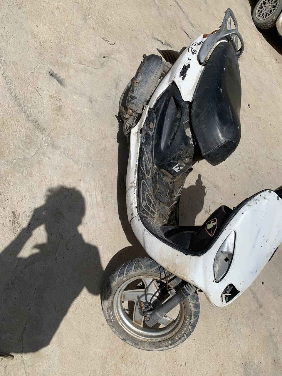 سلام عليكم دراجه اكزز خبط دراجه شغاله كلشي مابيها هندر واحد
السعر ١٢٥ الف بيها مجال بسيط مكاني كربلاء باب بغداد 
***********
