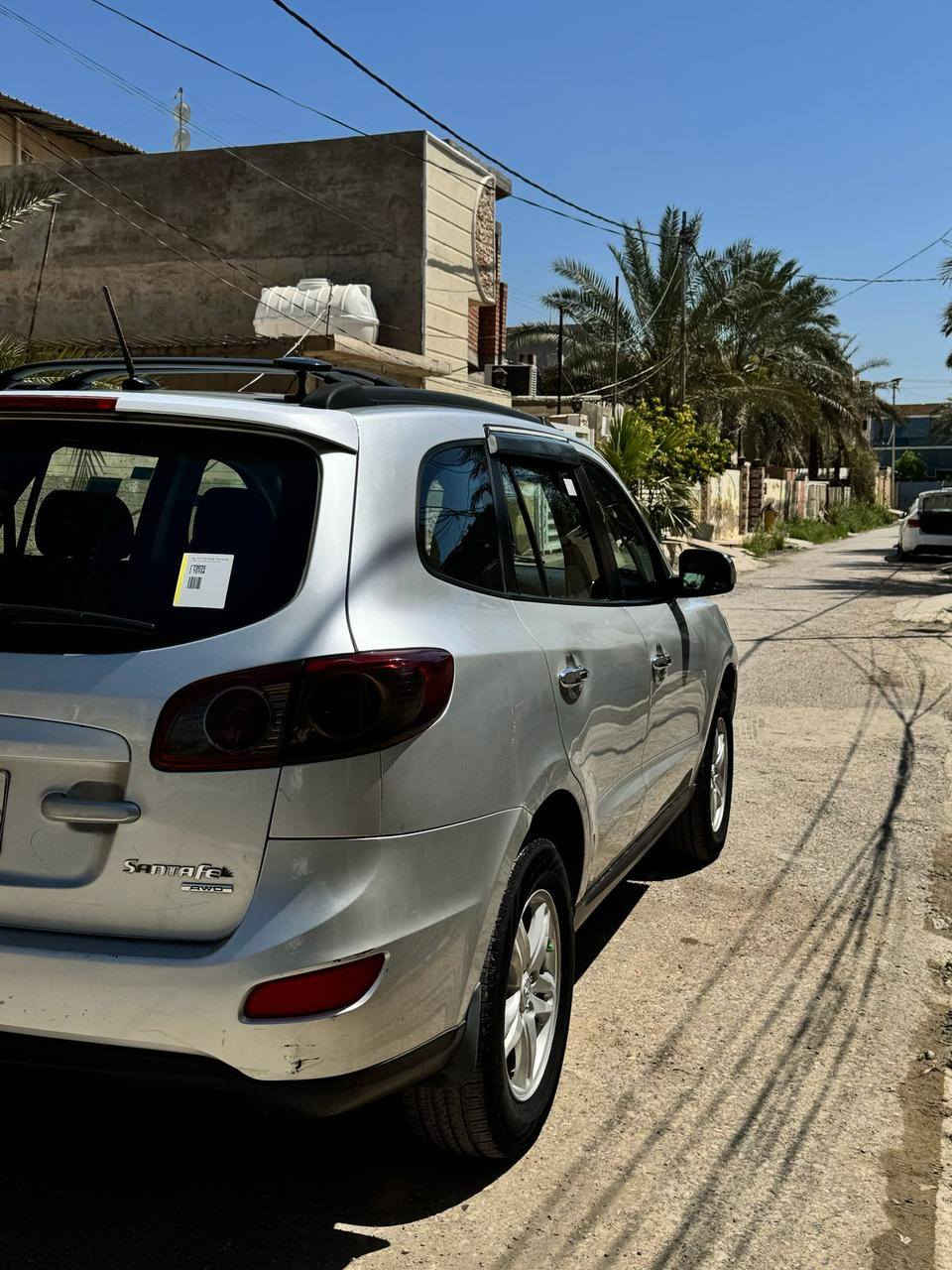 السلام عليكم سياره سنتافي موديل 2011  وارد امريكي مكينه كير مكفولات ضررها جاملغ امامي  سعرها 130وبيها مجال مكانها ديالى بعقوبة حي المعلمين  ***********
