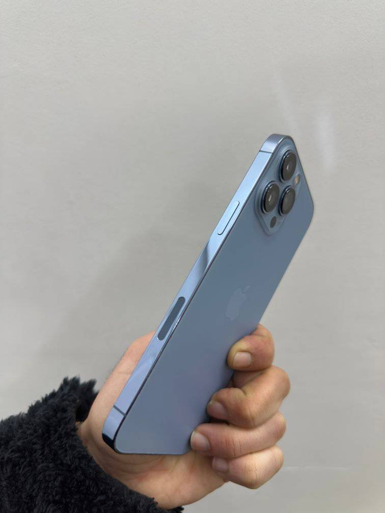 ايفون 13 برو ماكس لون البحري المميز ذاكره 128 فقط مبدل بطارية نسبتها 100% نوعية DEJI معروفة قطارة بل شحن
سعره 550 الف ( فقط بيع )
للتواصل عل هذا رقم *********** وبي واتساب 
مكاني موصل وعندي توصيل لكل
