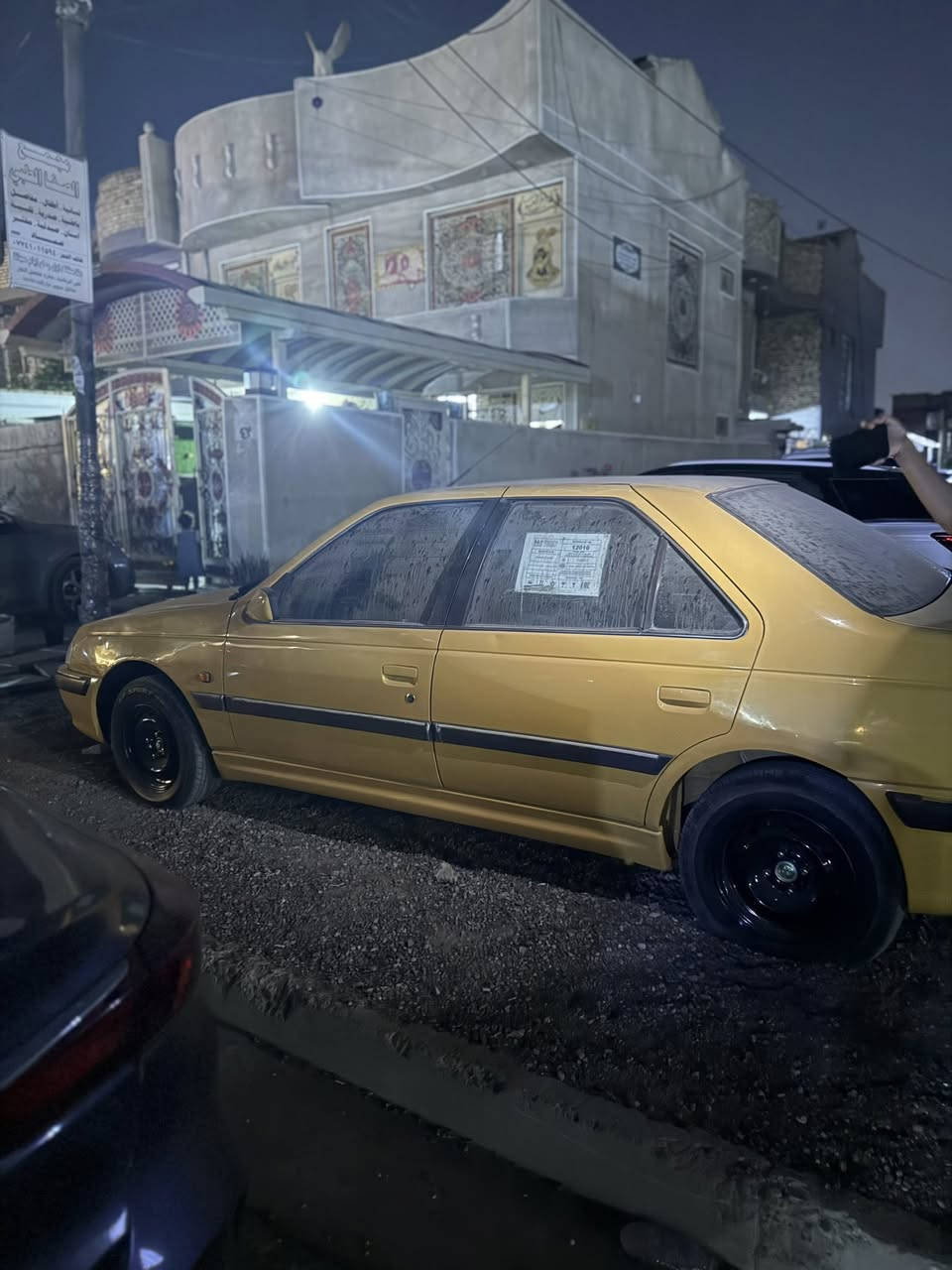 تحيه طيبه بيجو بارص مديل ٢٠١٢ رقم بغداد تحويل ثاني يوم كفاله عامه  عده صبغ بنيد وجاملغ خلفي عنوان بغداد الراسه مال عبيدي سعر. ٣٥ ورقه    ***********
