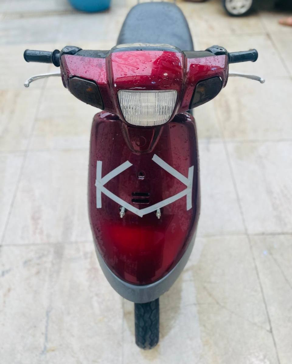 السلام عليكم شباب دراجه بطه موديل 99
مبدل محرك قبل شهرين الدراجه نظيفه كامله
نكرة سلف هندر اشاير كله شغال السعر 350 وبيها مجال للطيبين مكاني كربلاء مقابل مجمع الدره للتواصل ***********
