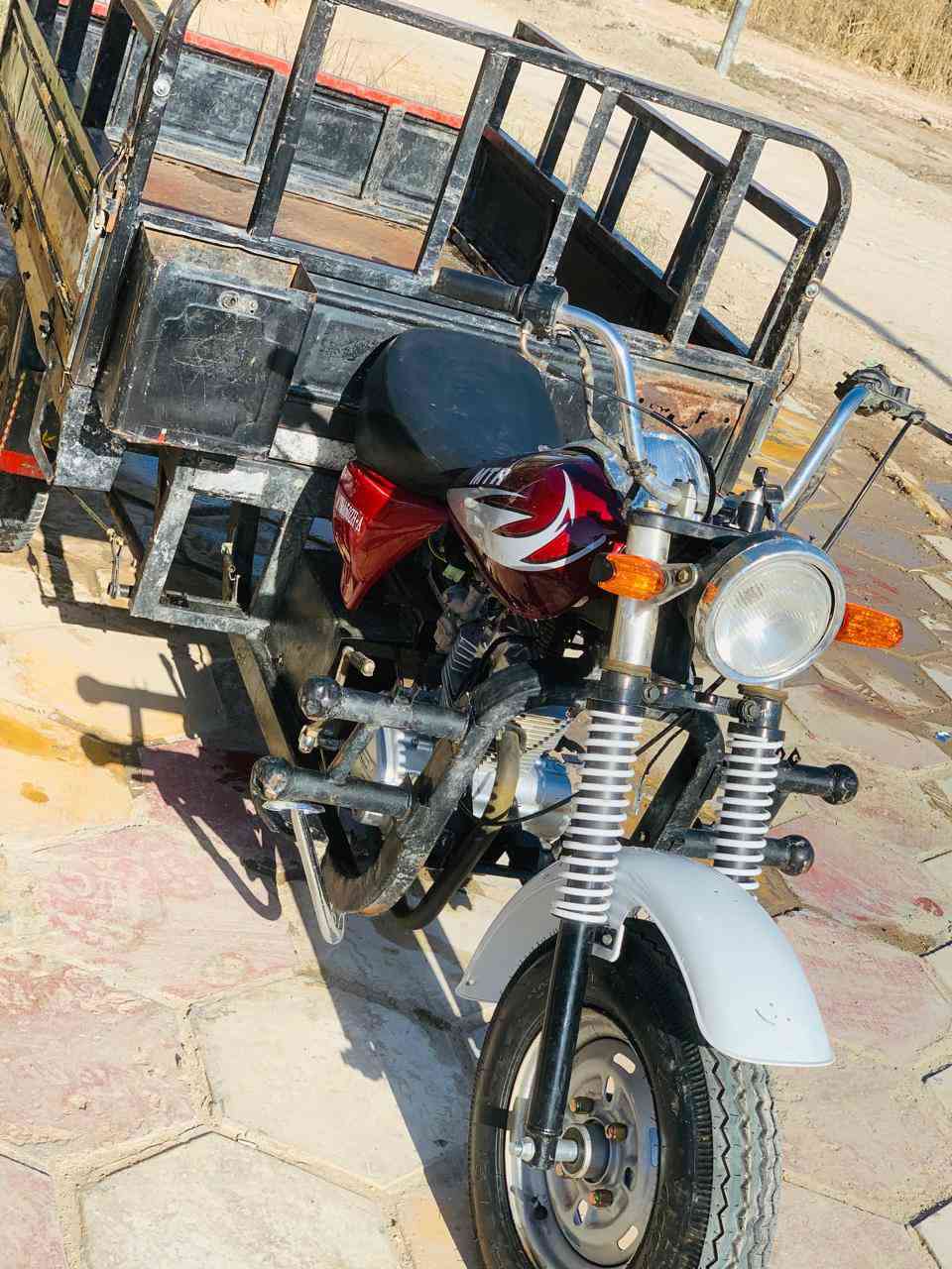 سلام عليكم ستوته للبيع ام تي ار مديل 2013 رقم وسنويه منتهيه ب 2024 راعيه بسماوه مكان الستوته ناصريه السعر يم راعيه ***********
