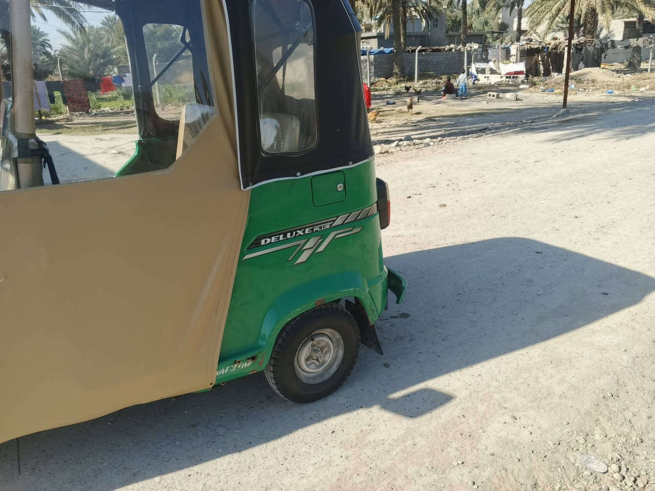 السلام عليكم تكتك للبيع موديل ٢١مرقمة بغداد بسمي تحويل ثاني يوم كفالة معدة هاي الضربة بية ومعمرة محرك جديد شادة قبل شهرين تراي يخبل تكتك جاهزة من كلشي اي نقص نابية كبل للشارع مكاني الدورة شارع ٦٠ الرقم *********** بي واتساب
