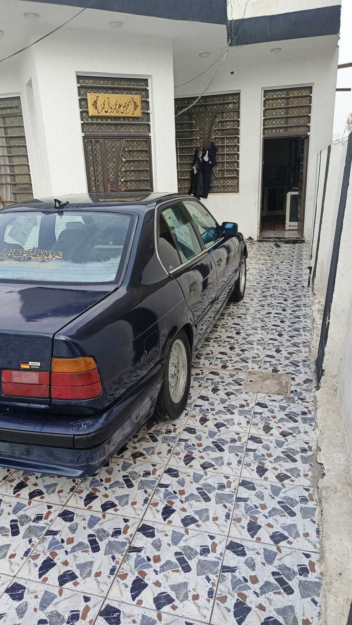 السلام عليكم من رخصت ادمن الكروب
بي ام امسكر 525مكينه عدل سياره جاهزه نقص تبريد وبوليش مسجل شاشه تخم تاير جديد باتري جديد حداديه نضافه٨٠/١٠٠باتري جديد تحويل مباشر بسم الشراي مكان السياره بابل السعر45وبيه مجال حك الجيه الرقم
/***********/
