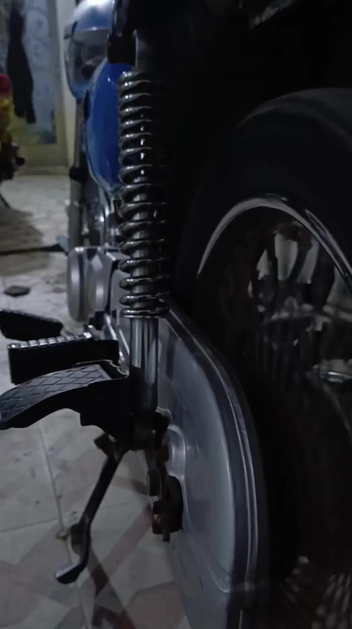 تايگر 21 أوراق أصولي
دراجة خير من الله شعله ومعدل كفرات وصفاحيات ولا زلغ متوازي عليها 450 وبيها مجال حگ الجية مكاني بابل الكفل
***********
