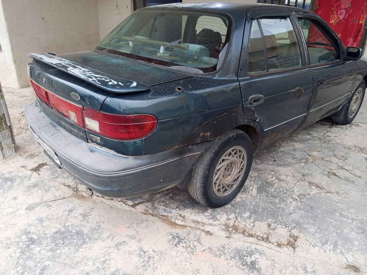 كيا سيفيا 94رقم واسط دولي  كير ومحرك مكفولات لاخياس وال ضربه كلها بلاد وناعمه صدرجديد سعر٢٧وبيها مجال عنوان صويره ***********
