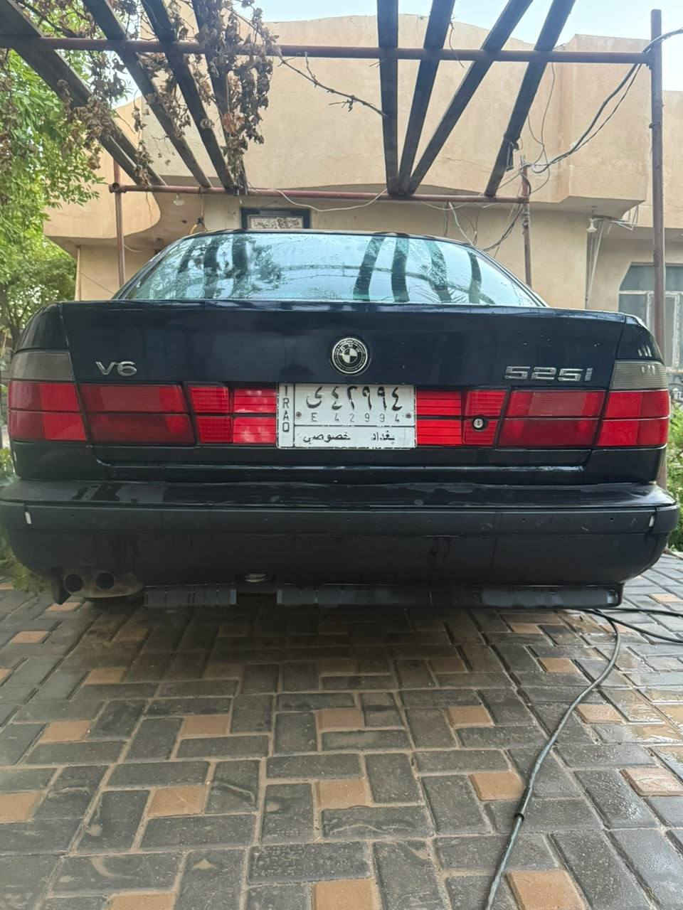 سلام عليكم
سيارة للبيع 
BMW 1992
مكينة مسكر وارد ياباني  كير اوتو 
كير ومحرك جدد 
تبريد تدفئة 
حدادية 80%
بجم عريض دعاميات M زوج 
بجم دخاني جديد 
منظومة زنون تخبل 
سيارة خير من الله بيهة شوية نقوصات بسيطة
***********
***********
