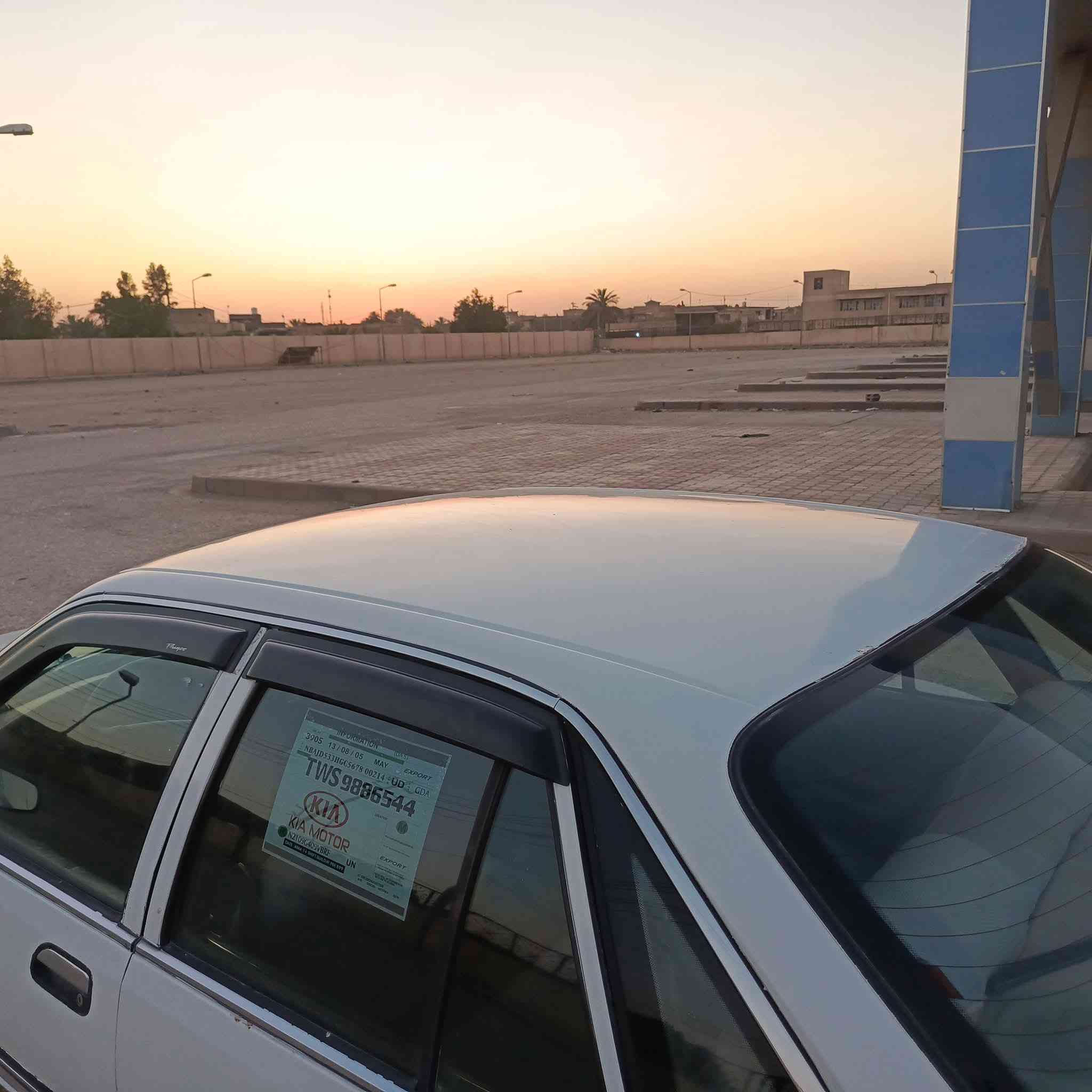 للبيع نضيفه موديل ٩٥ كل شغال بس تبريد نقص كبرسر مكينه وكيف بالجيس السعر ٣٣ بيهه مجال سنويه ل٢٧ للاستفسار اتصل ***********
